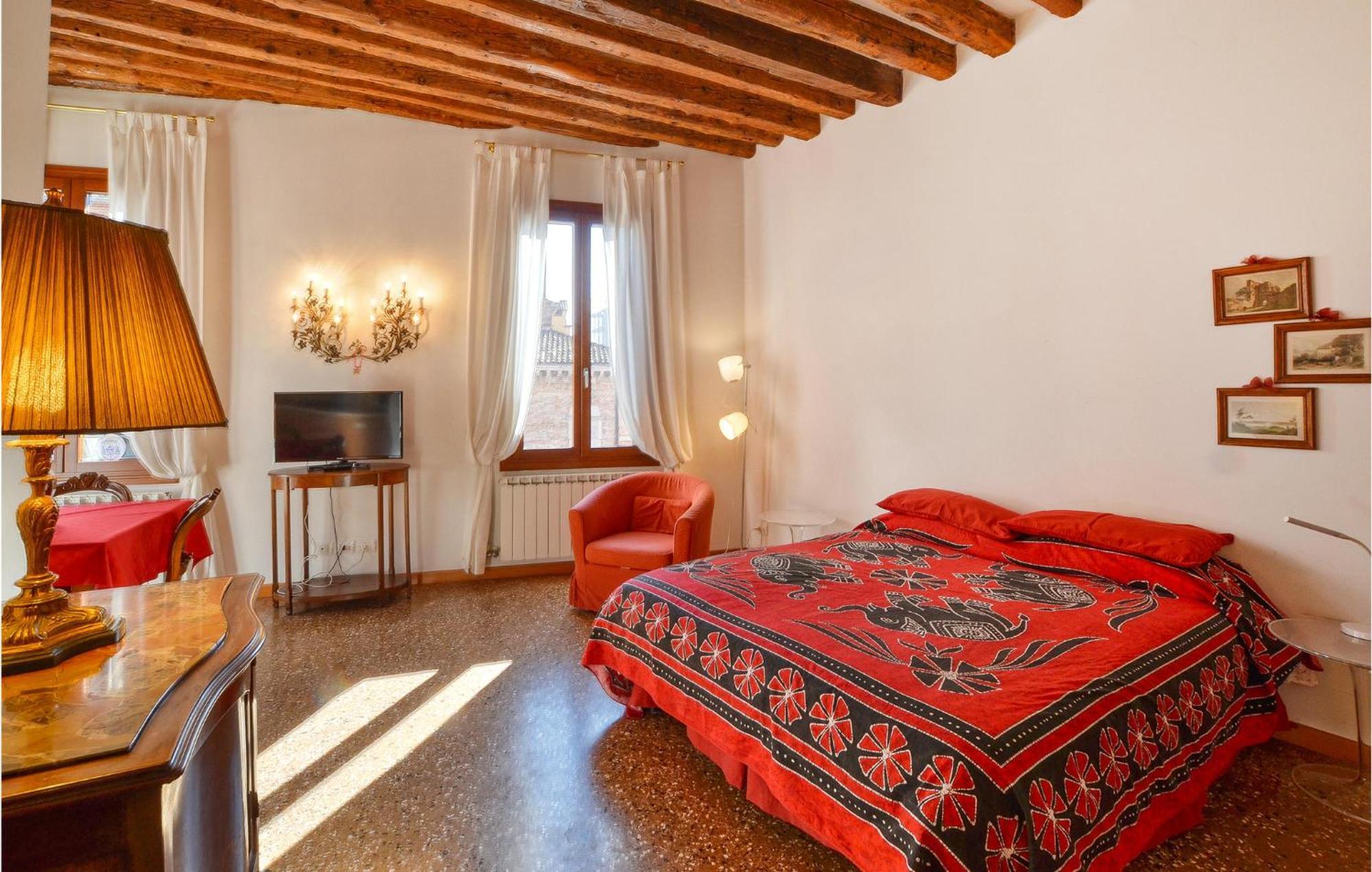 Stunning Apartment In Venezia With Kitchenette المظهر الخارجي الصورة